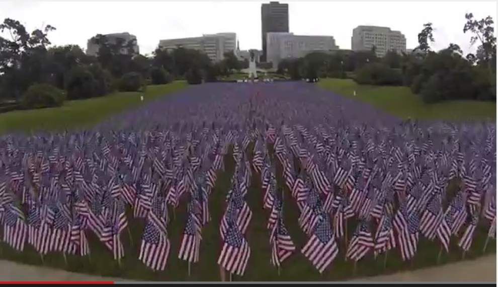 Video: Blue Star Mothers plant 11,000 flags in front of the State Capitol _lowres