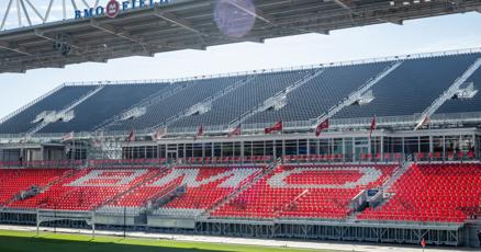 Letters: Beef up soccer coverage before U.S. hosts World Cup