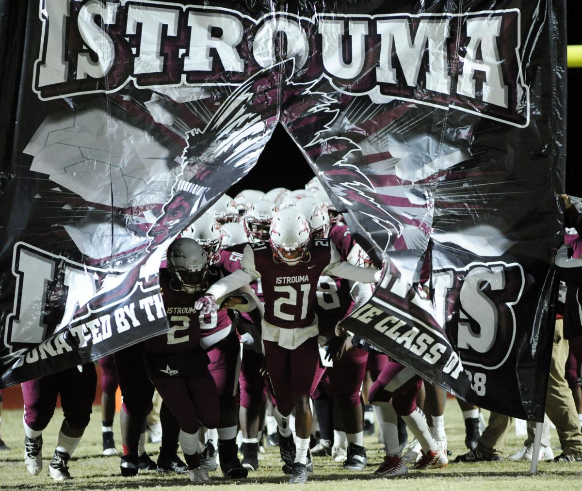 Le'Veon Moss, Istrouma dominate St. Michael in 4414 to force first