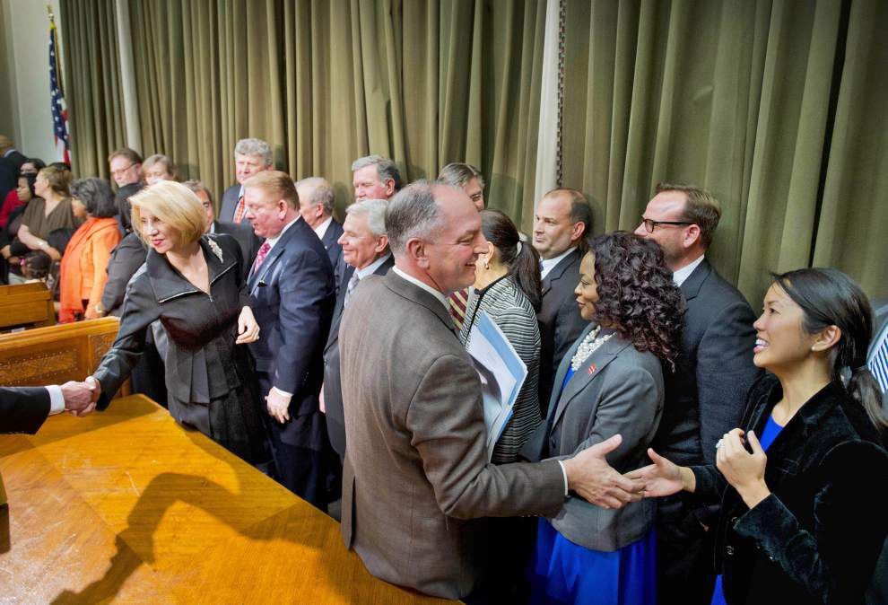 Gov. John Bel Edwards issues executive order to expand Medicaid _lowres