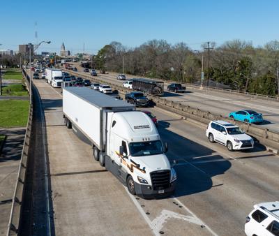 BR.I10washington.021825_411 MJ.JPG