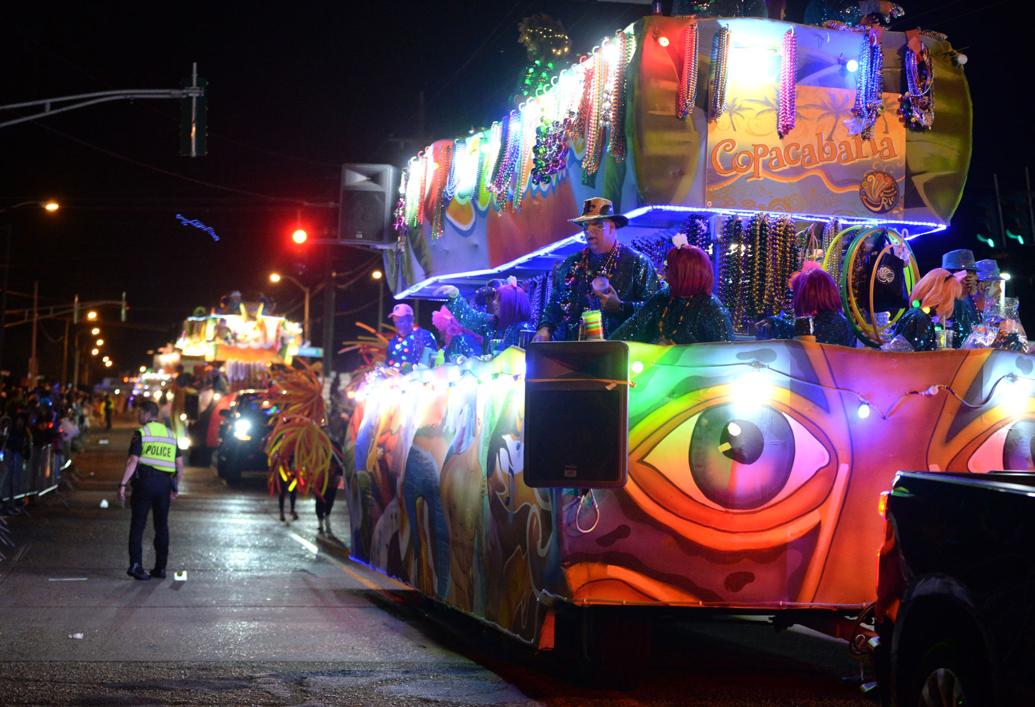 Photos Krewe of Carnivale en Rio rolls through downtown Lafayette for