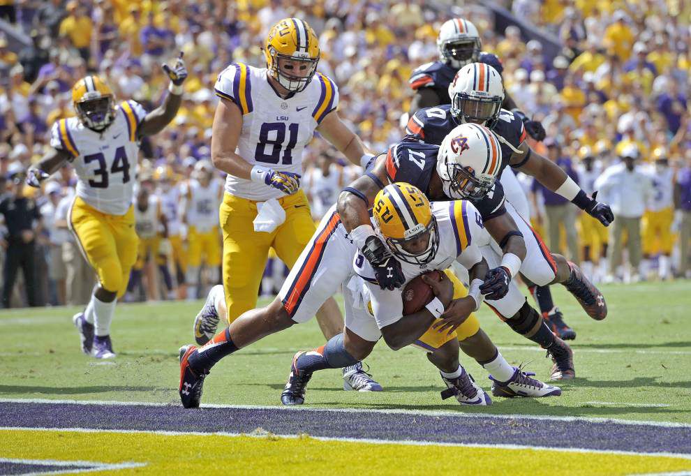 How they scored: LSU 45, Auburn 21 _lowres