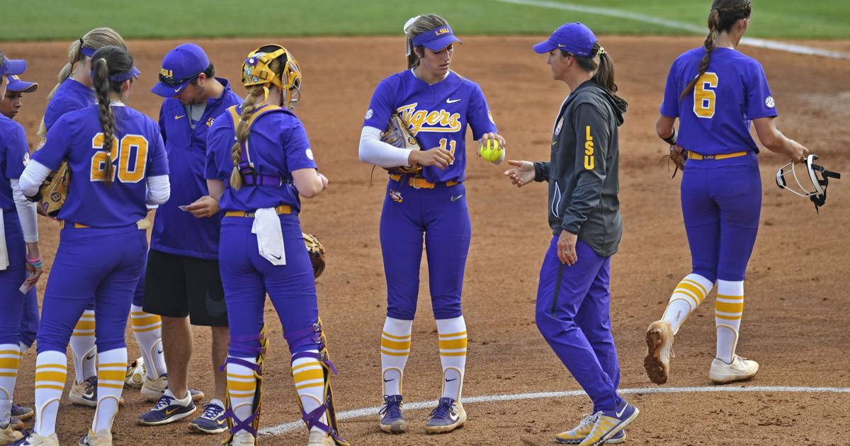 Lsu Softball Roster LSU softball returns with deep roster as No. 5 team in the country ...