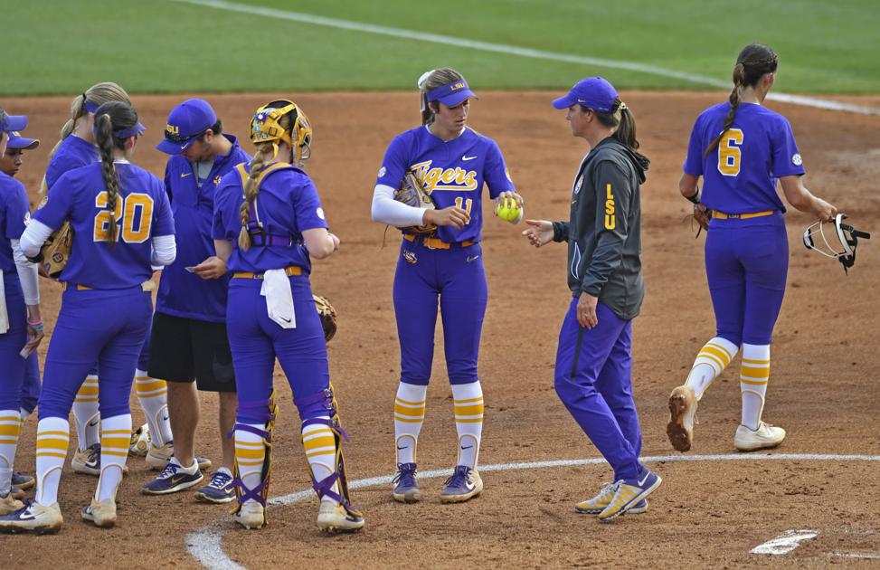 LSU softball returns with deep roster as No. 5 team in the country