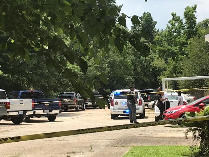 Roommates found dead from apparent gunshot wounds in Baton Rouge