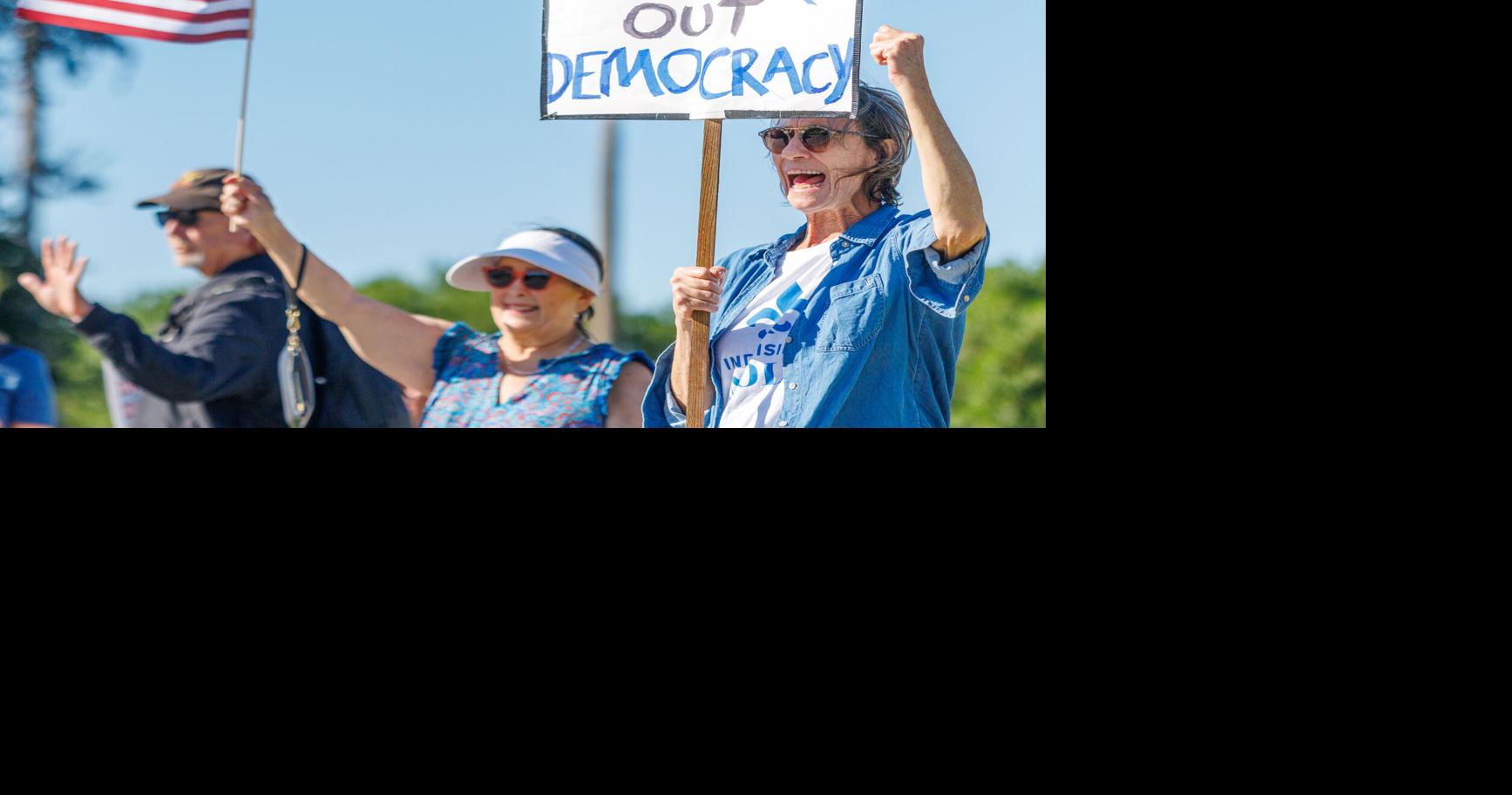 NO.nokings.101826-.033.jpg | | theadvocate.com