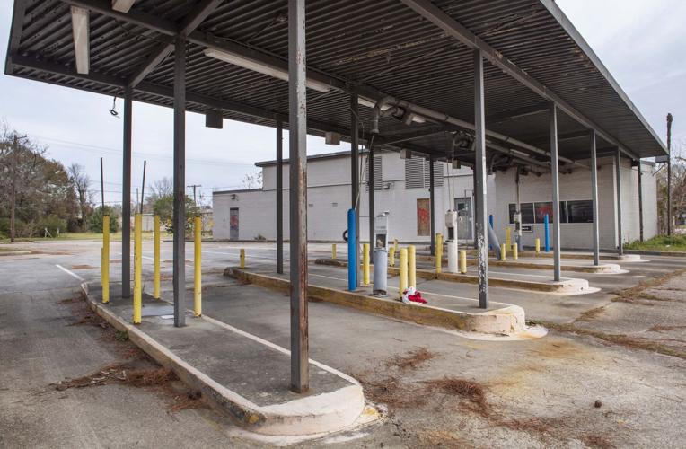 Plans for a bigger, better Delmont Gardens library move forward in East Baton Rouge News