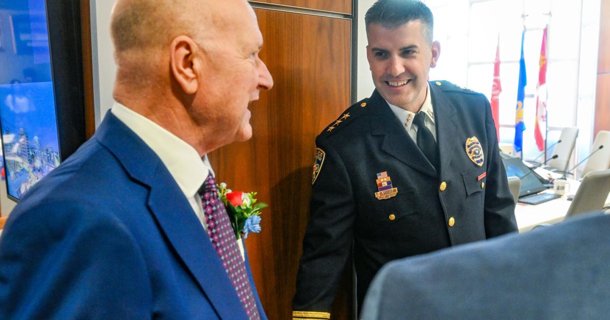 Metro Council approves sweeping pay raise for Baton Rouge police