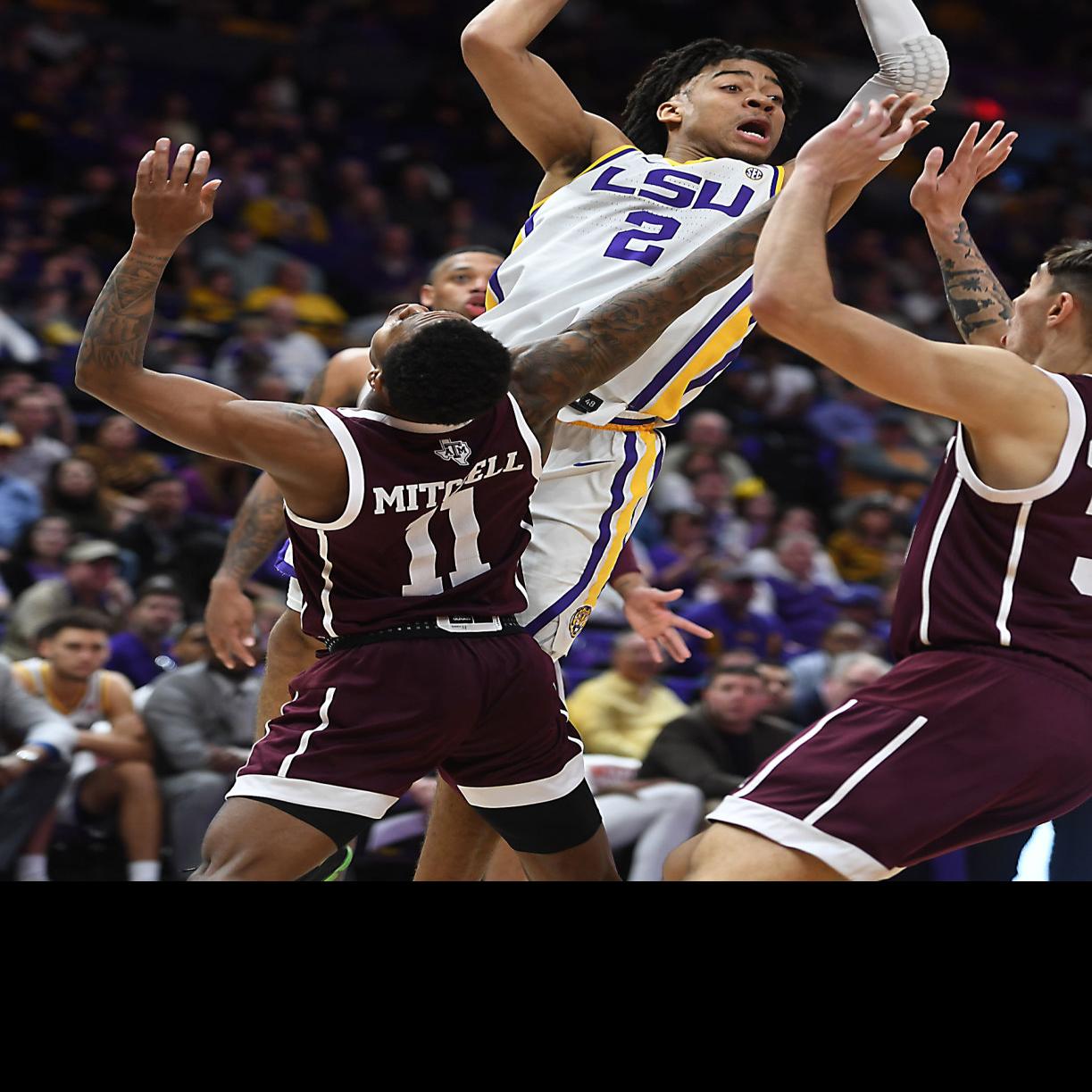 LSU's Trendon Watford plays against Alabama during the first half