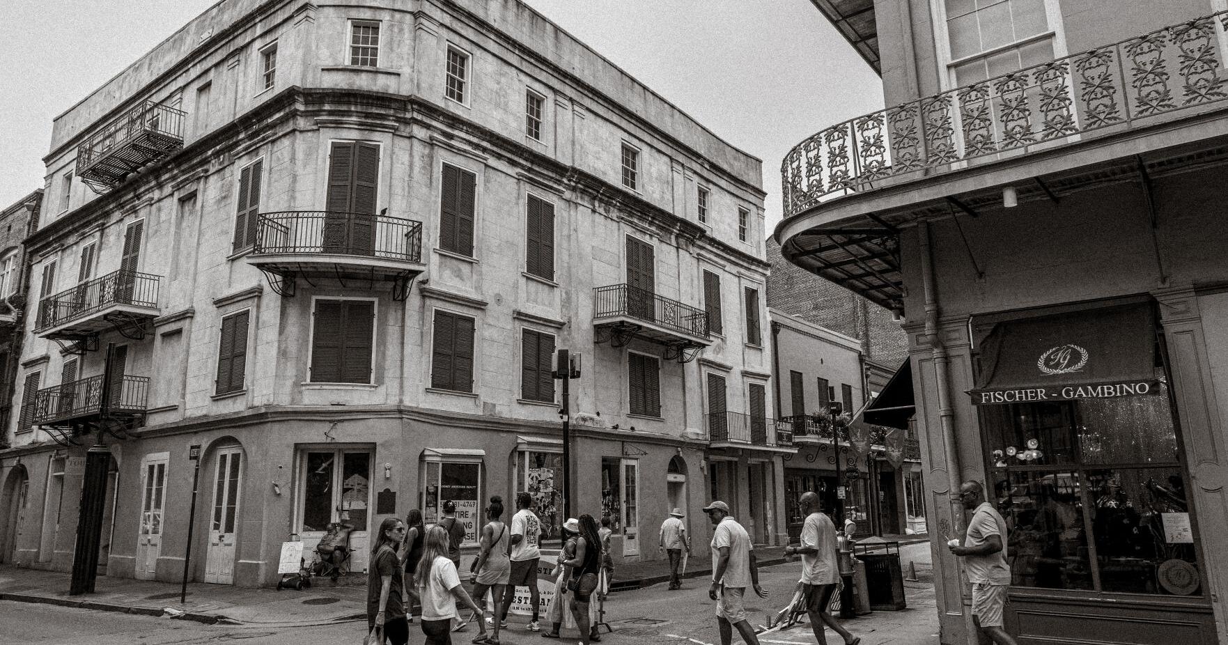 Where does the English term 'French Quarter' come from? | Entertainment/Life - Vimarsana News