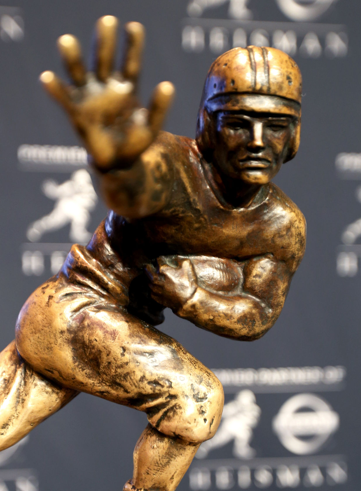 History Of The Heisman: Facts & Figures On One Of The Most Iconic ...