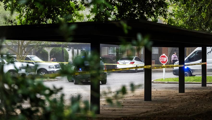 Franklin man found dead in Lafayette apartment parking lot | News ...