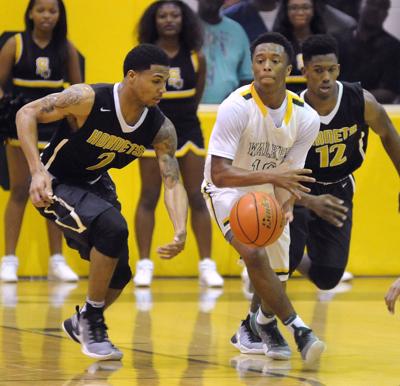Check Out The Boys And Girls Basketball Scores And Schedule High School Sports Theadvocate Com