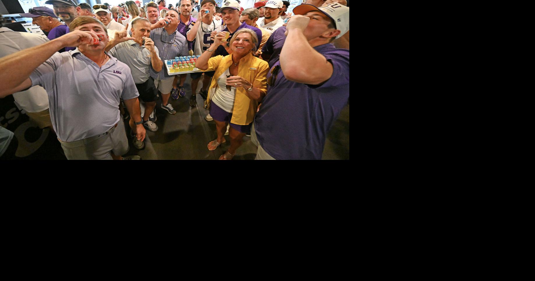 Photos: Baseball fans pack downtown Omaha ahead of matchup between LSU and ...