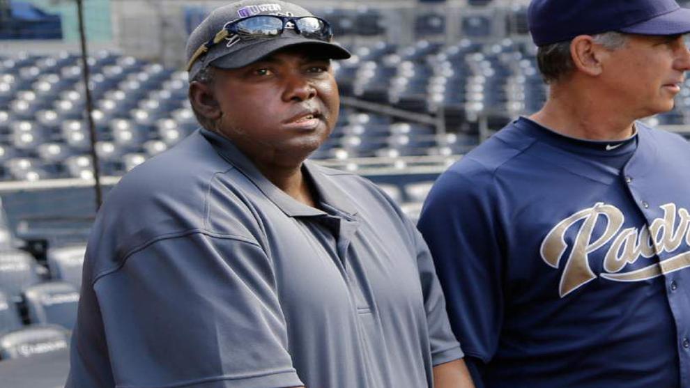 Tony Gwynn bobblehead boosts San Diego State, UL Ragin' Cajuns