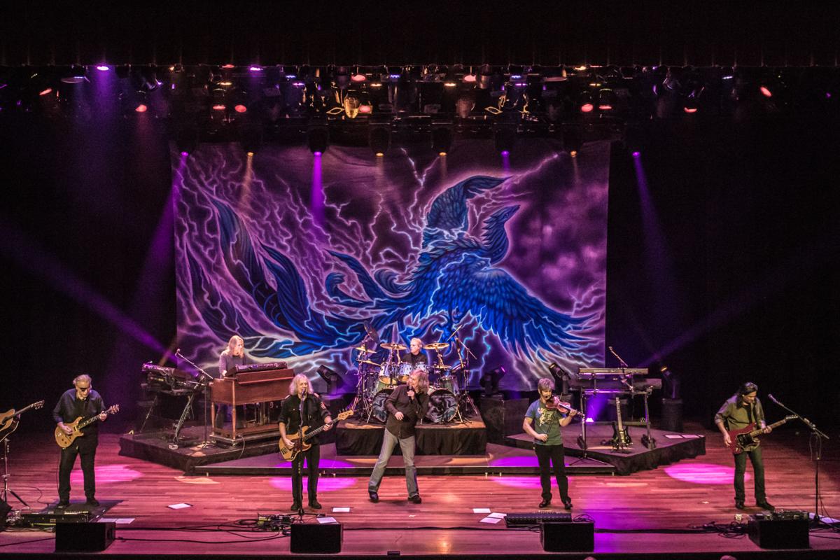 Still carryin' on: Classic rockers Kansas perform in BR |  Entertainment/Life | theadvocate.com