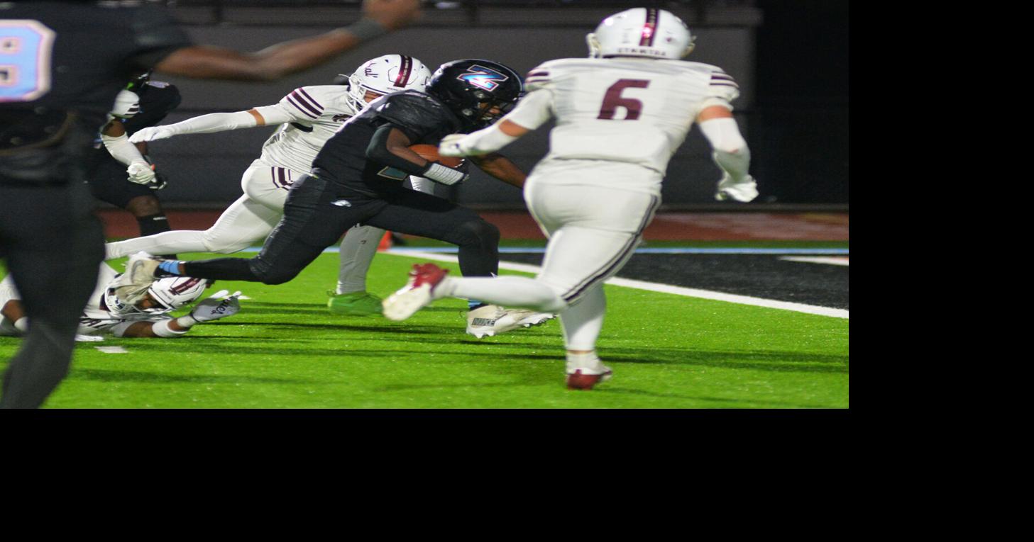 Central battles Zachary in preps football quarterfinal game | High ...