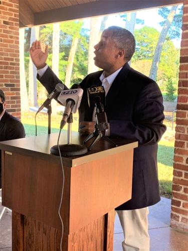 Antoine Pierce 101220