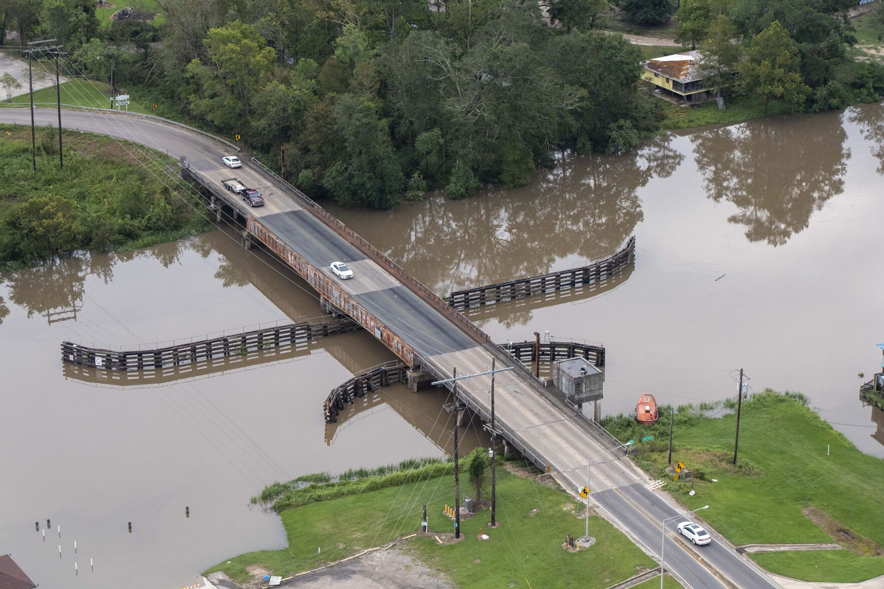 Livingston Parish Waterways To Reopen Tuesday, Parish Officials Say ...