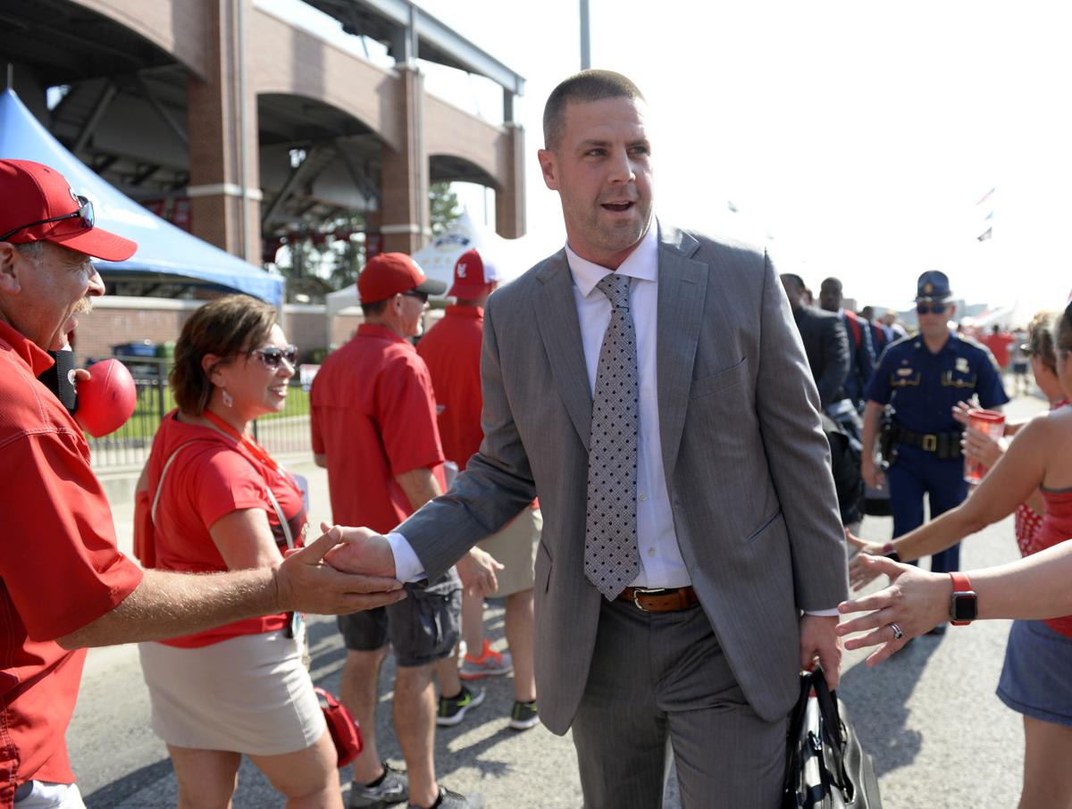 Ul S Napier Highest Paid Coach In Sun Belt This Season Ul Ragin