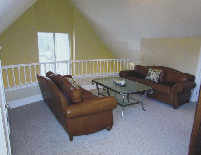 Waterfront luxury in St. Amant Real Estate