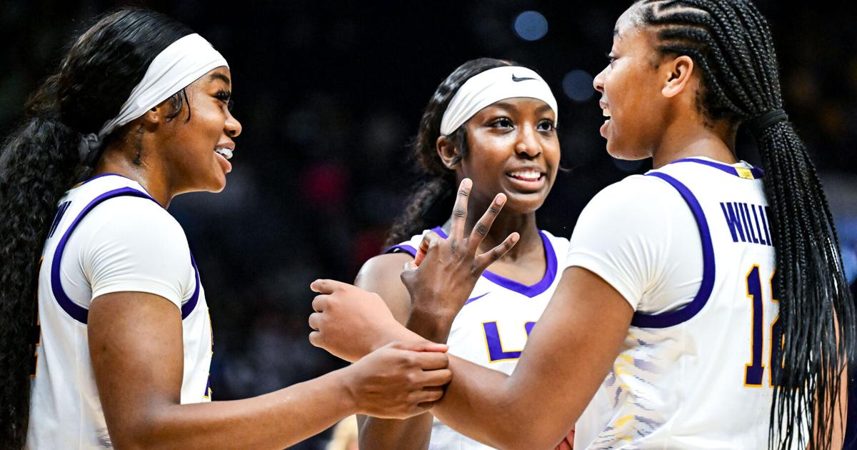 Former LSU teammates Flau’jae Johnson, Aneesah Morrow share neat moment ...