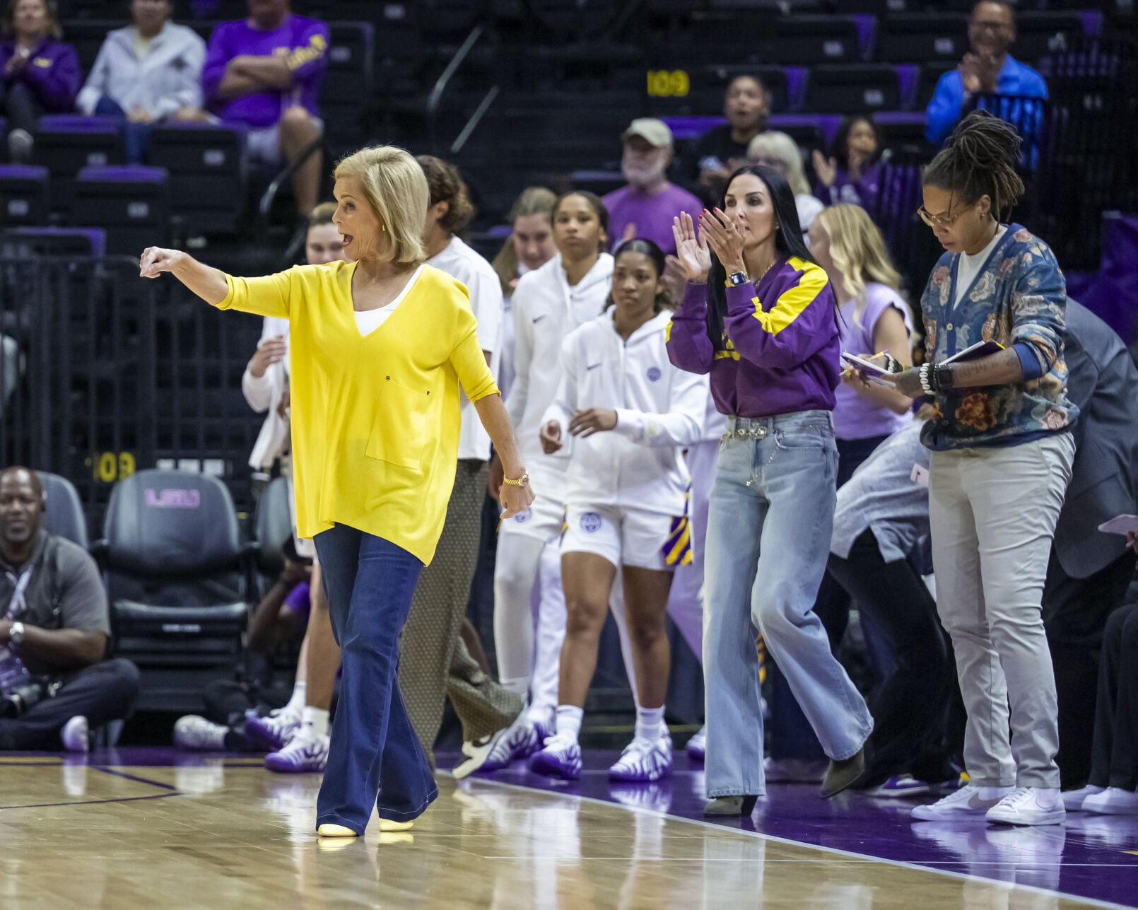 NO.lsuwomen.102326_3899 MJ.JPG