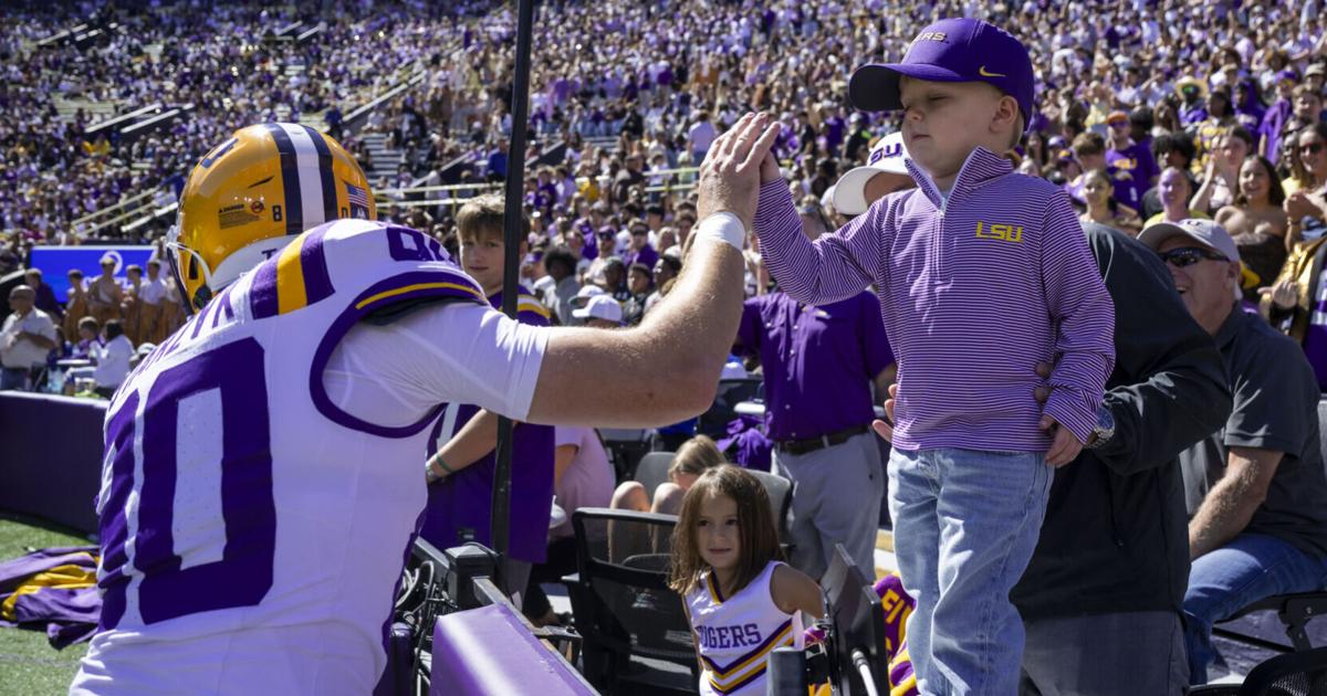 Photos: LSU shuts out Mississippi State on Homecoming