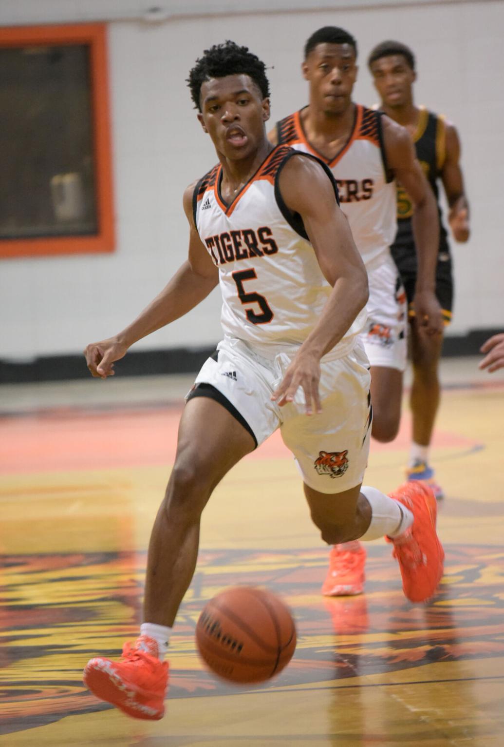 Opelousas pulls away from Cecilia after redhot fourth quarter High