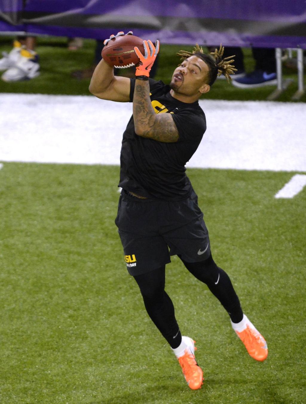 Draft Deflation Lsu S Derrius Guice Has First Round Dreams Dashed A Look At Why Lsu Theadvocate Com