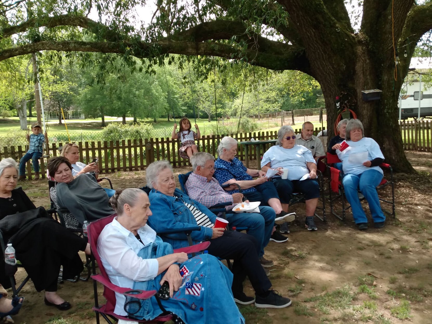 More Than 60 Pittman Descendants Gather Under Jackson Oak Trees To ...