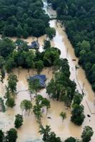 Federal government agrees to assist Louisiana, Gov. John Bel Edwards says 20,000 rescued in historic flooding
