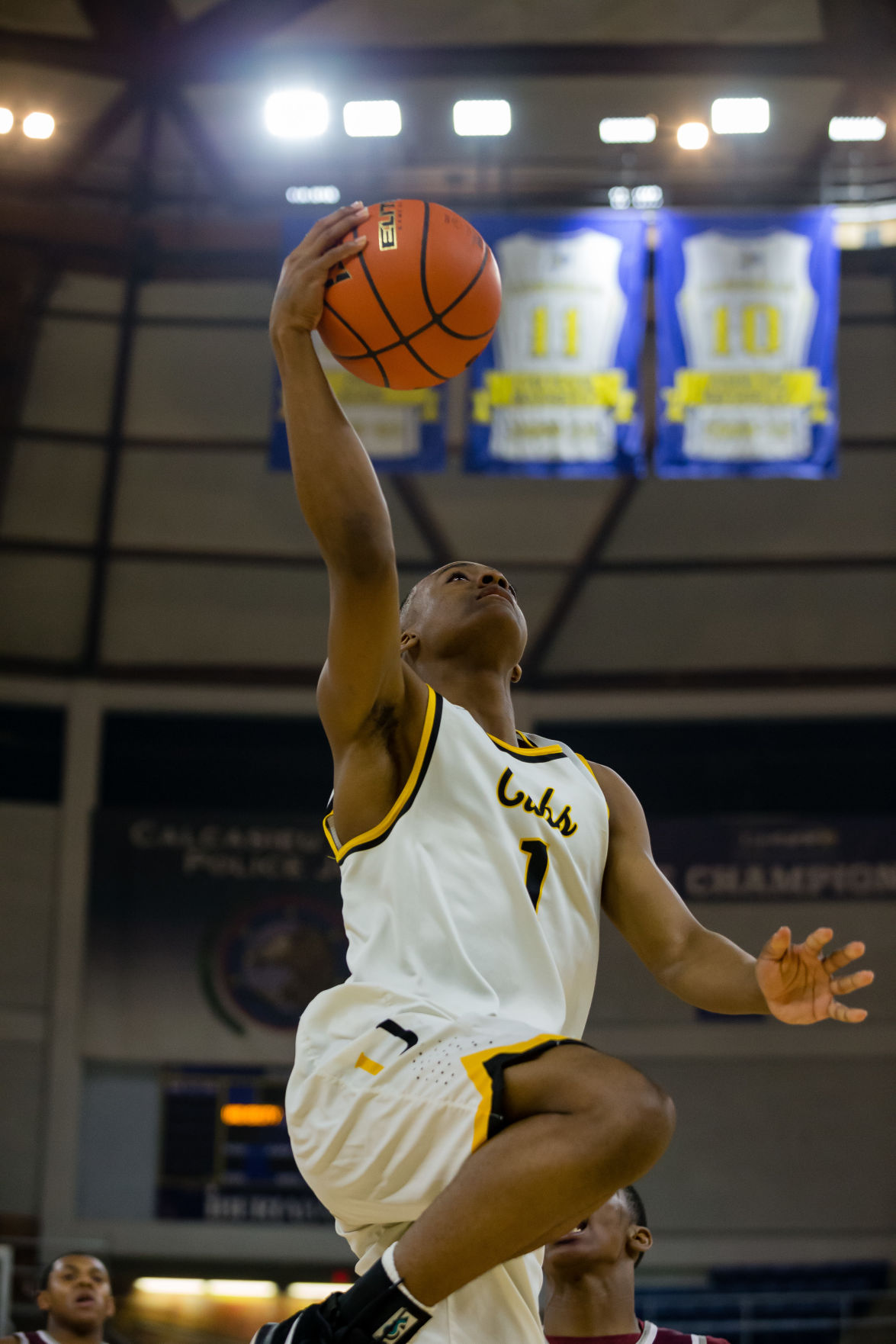 finals vision: university high, white castle and jehovah-jireh