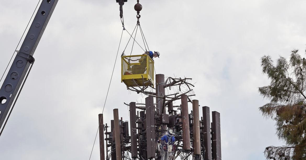 AT&T adding ‘small cell towers’ in downtown Baton Rouge | Business ...