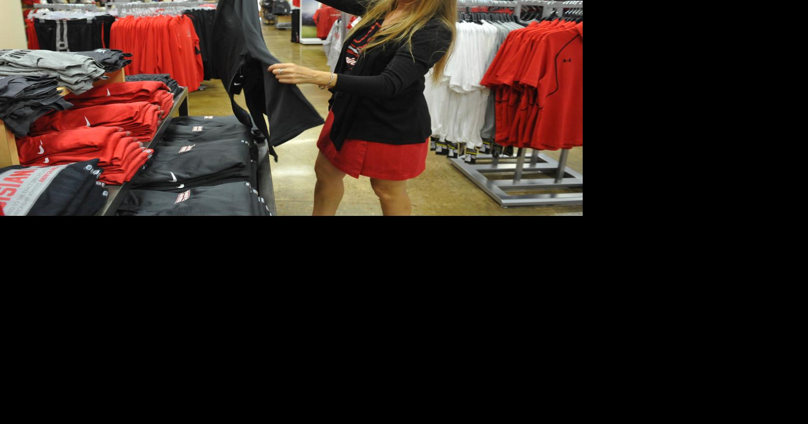 ULLafayette bookstore commits to stocking fairtrade apparel made by