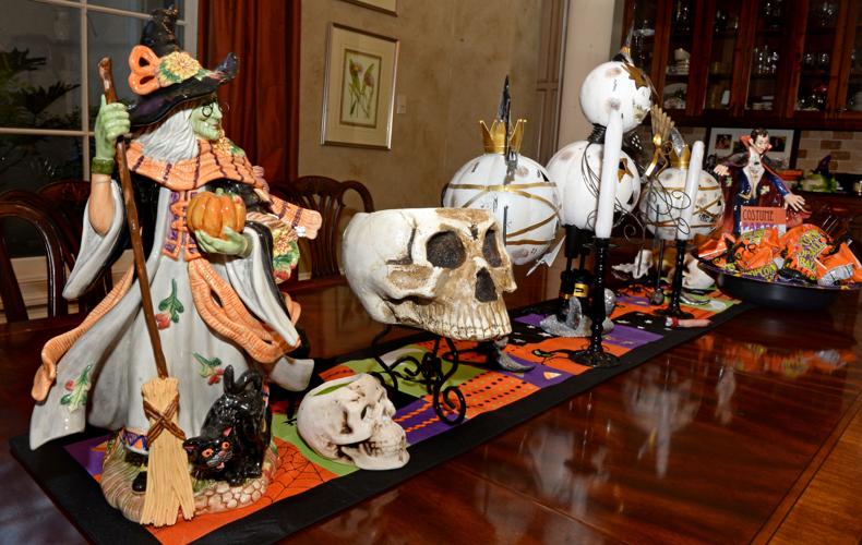 HalloweenHousePD011.jpg