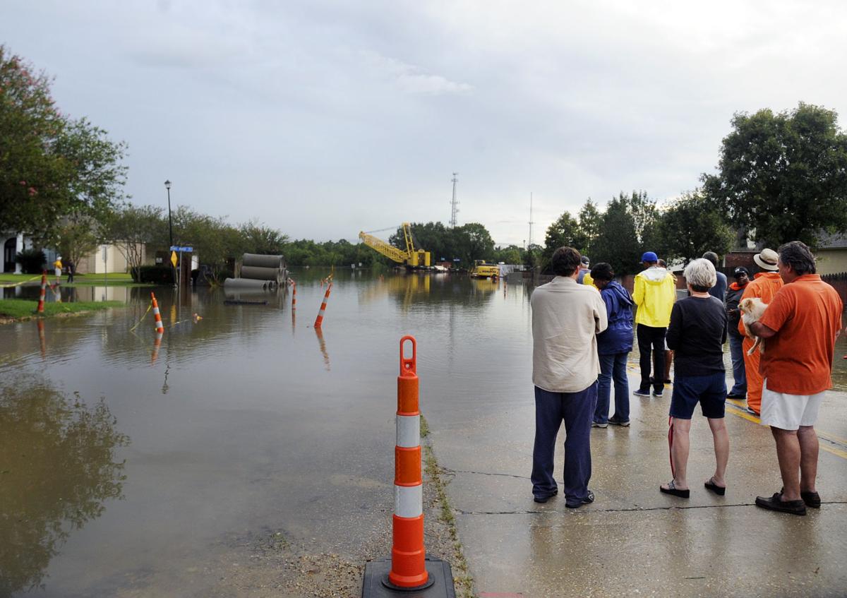 001BatonRougefloodOubre.71516.jpg