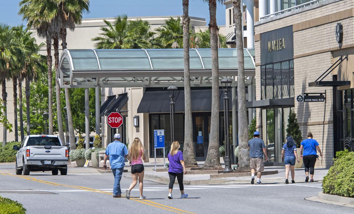 Mall of Louisiana reopens; about half the stores and restaurants still