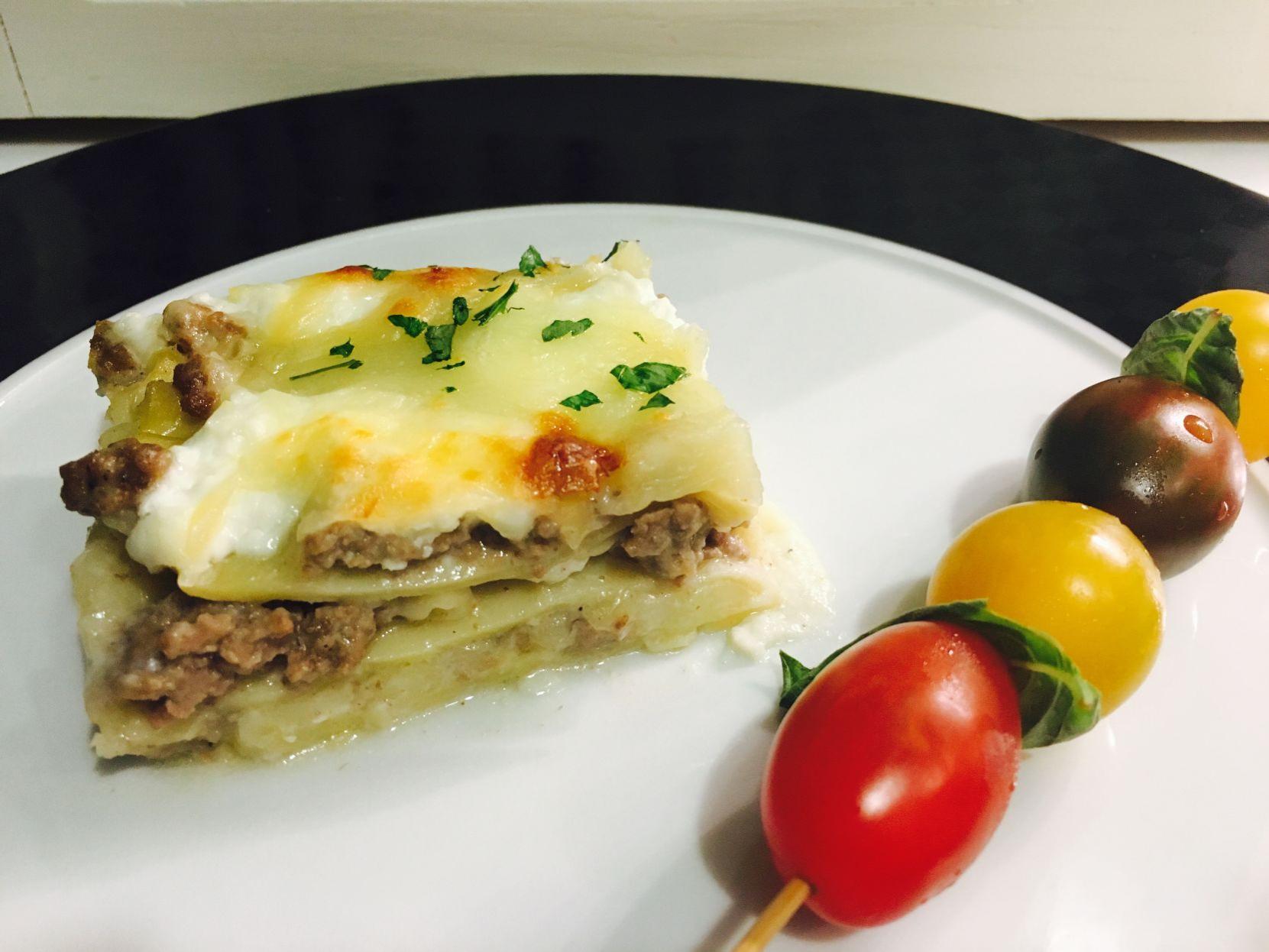 Gourmet Galley: Lasagna without tomato sauce — who knew? | Food/Restaurants  