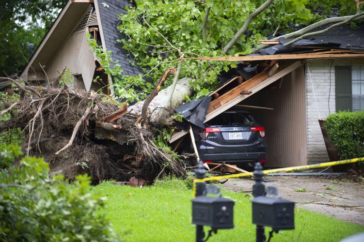 Baton Rouge tornado report See details on top wind speeds, track, more