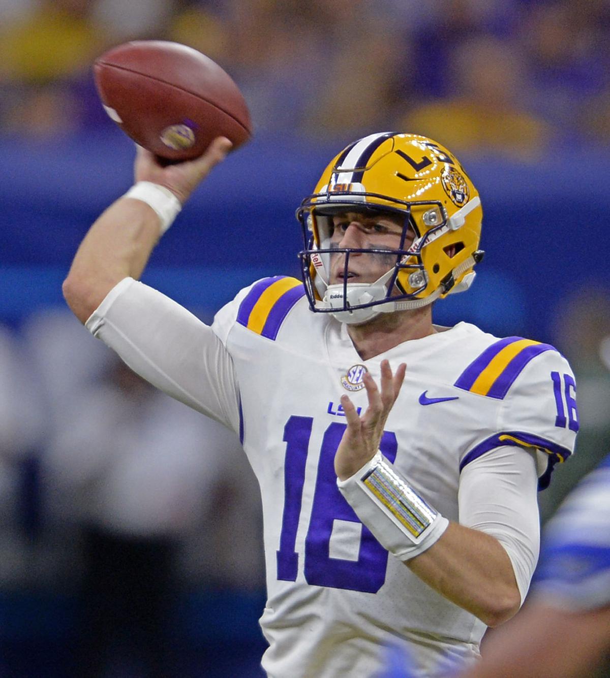lsubyu0543.090317 bf