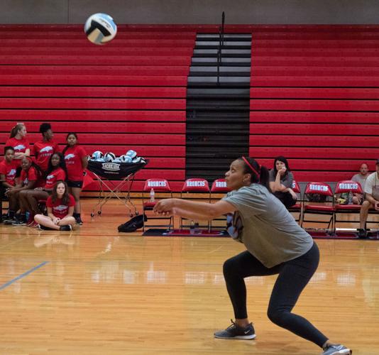 Zachary High volleyball game features alumni, faculty, police and