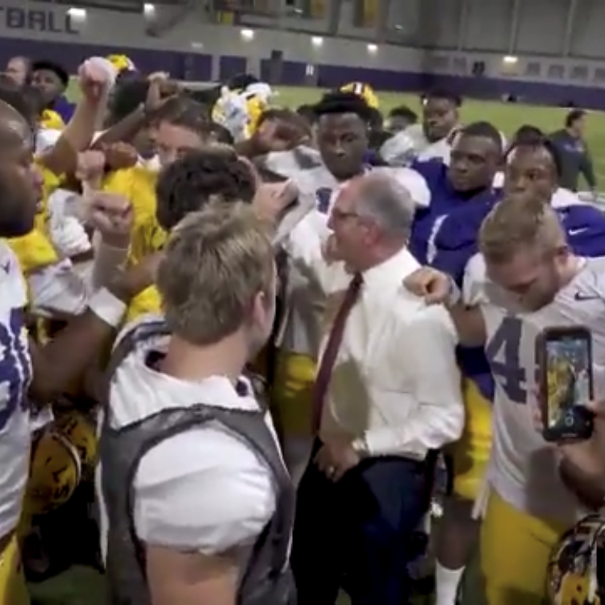 Watch Gov John Bel Edwards Speaks To The Lsu Football Team