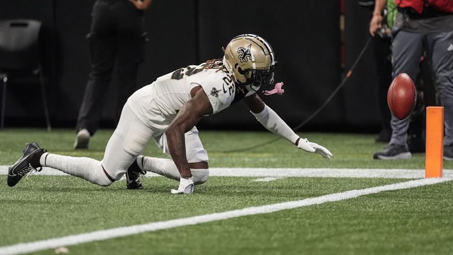 Muffed punt turns into early disaster for Saints vs. Falcons Saints