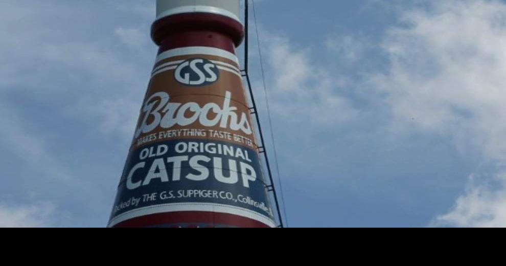 Giant ketchup bottle water tower up for sale Nation World