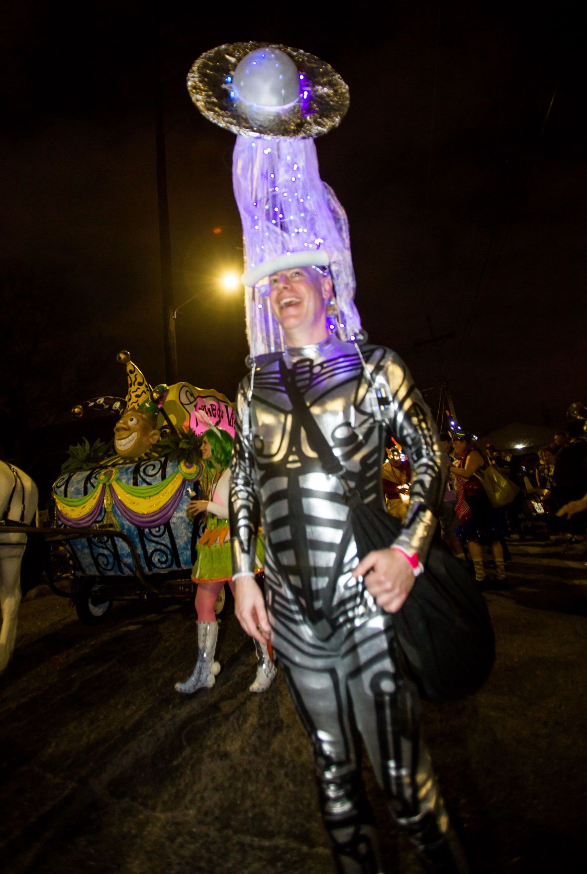 NO.kreweduvieux256.021217.jpg