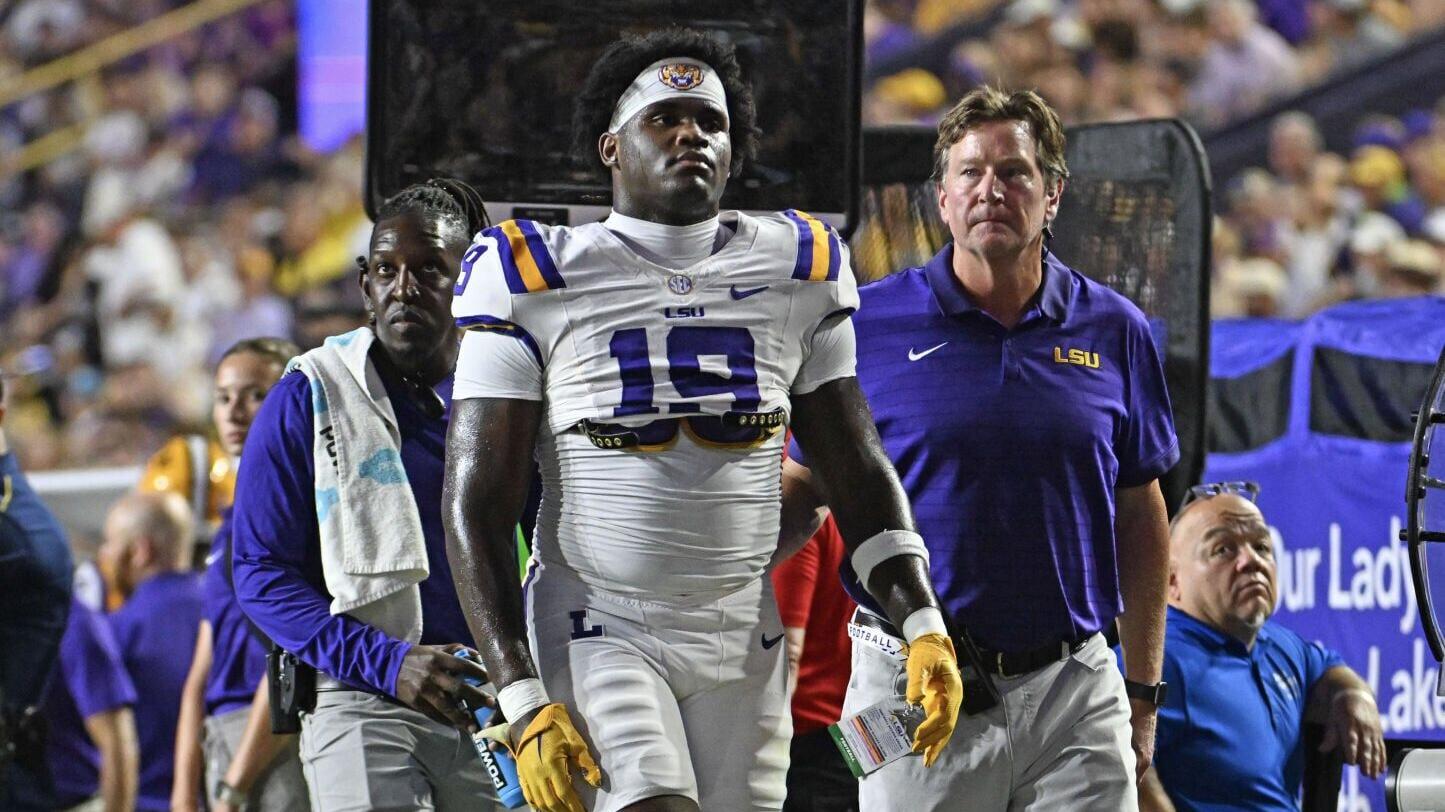A key defensive lineman for LSU football has torn his ACL
