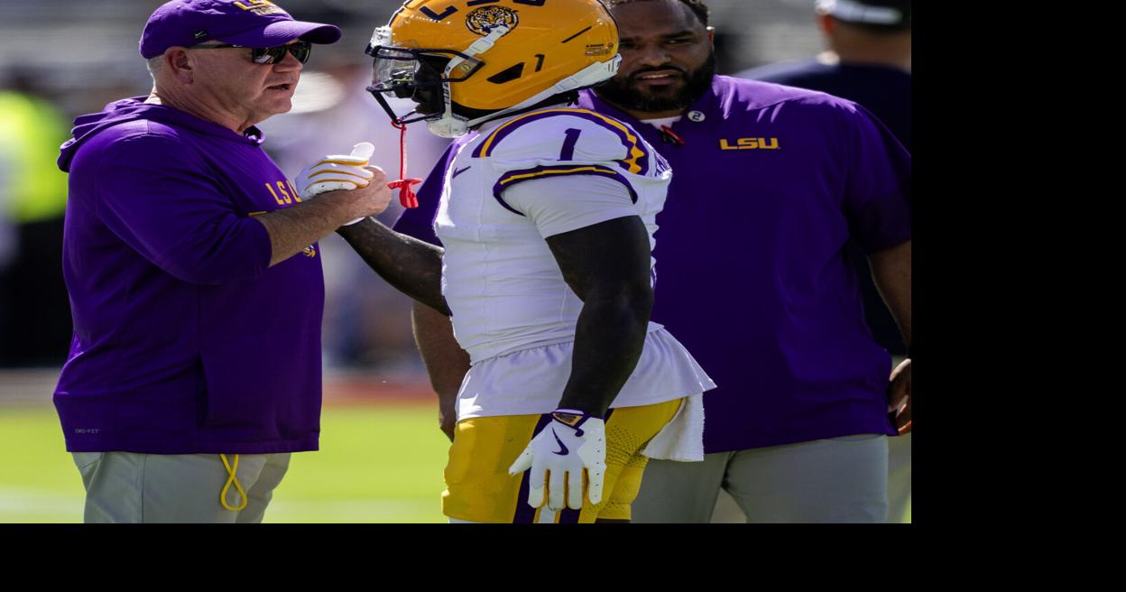 Brian Kelly's pursuit of 200, Kyren Lacy, salute to a legend LSU