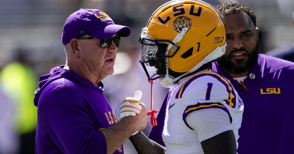 Brian Kelly's pursuit of 200, Kyren Lacy, salute to a legend LSU